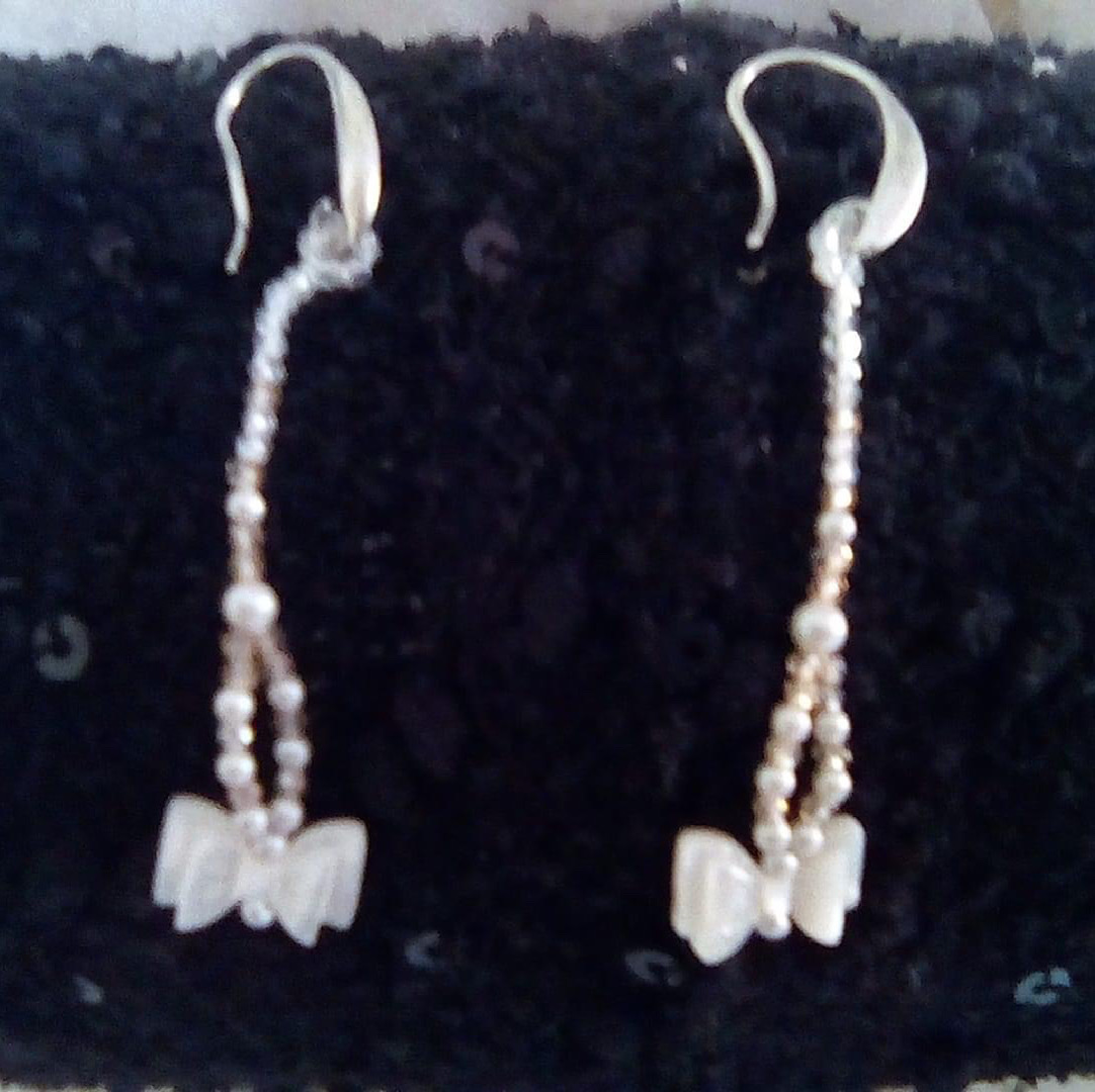Boucles d’oreilles perles nacrées et cristal Swarovski