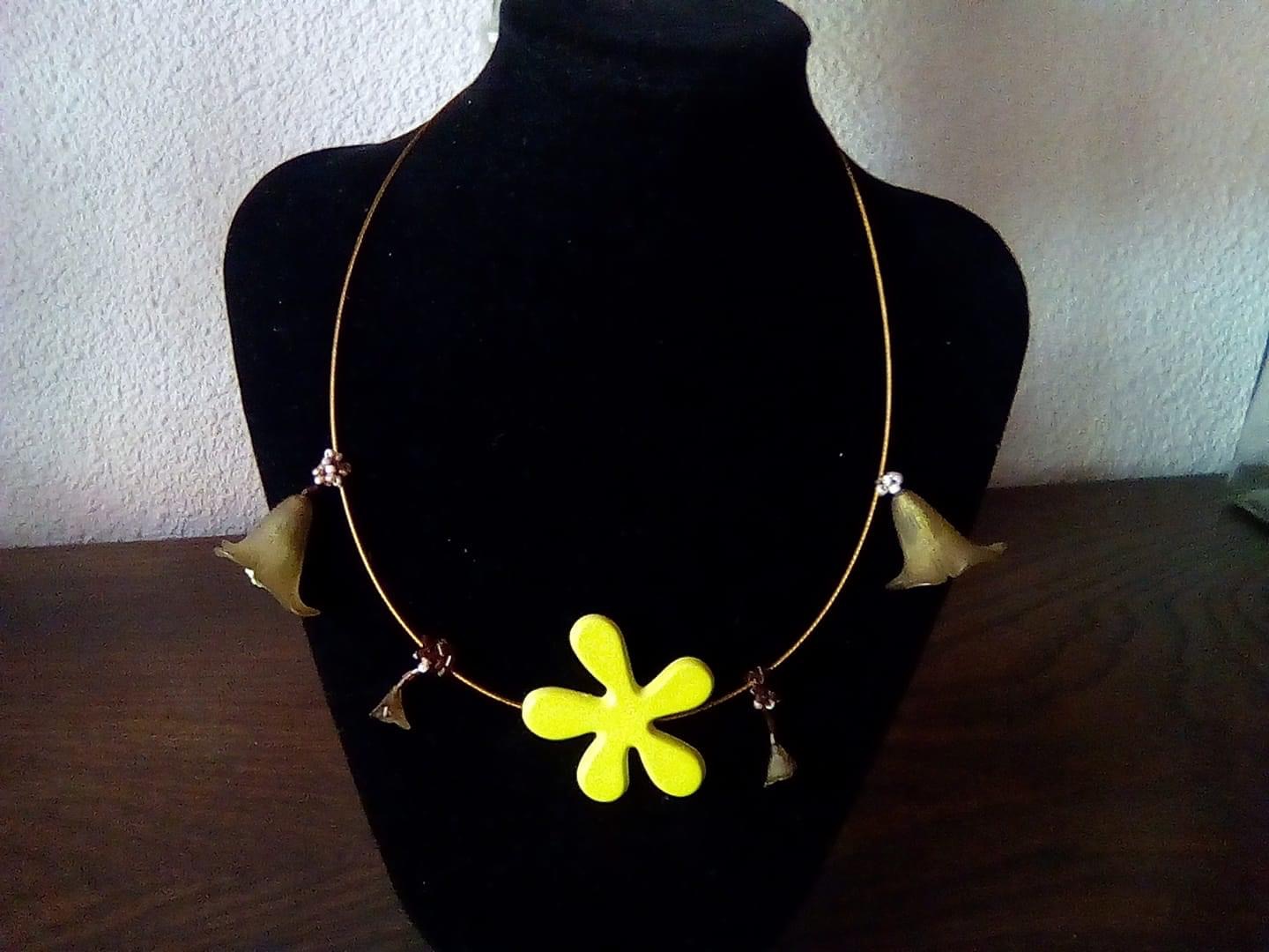 Collier