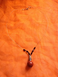 Collier boule serpent